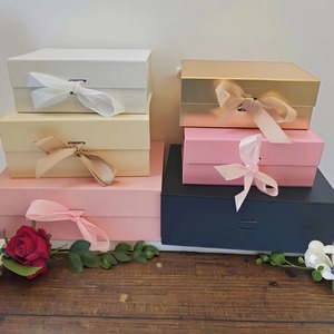 Caja Magnética con Lazo Rosa AOPA |   Empaque Romántico para Regalos |   Estuche con Cierre de Cinta Personalizado - Product Image 2