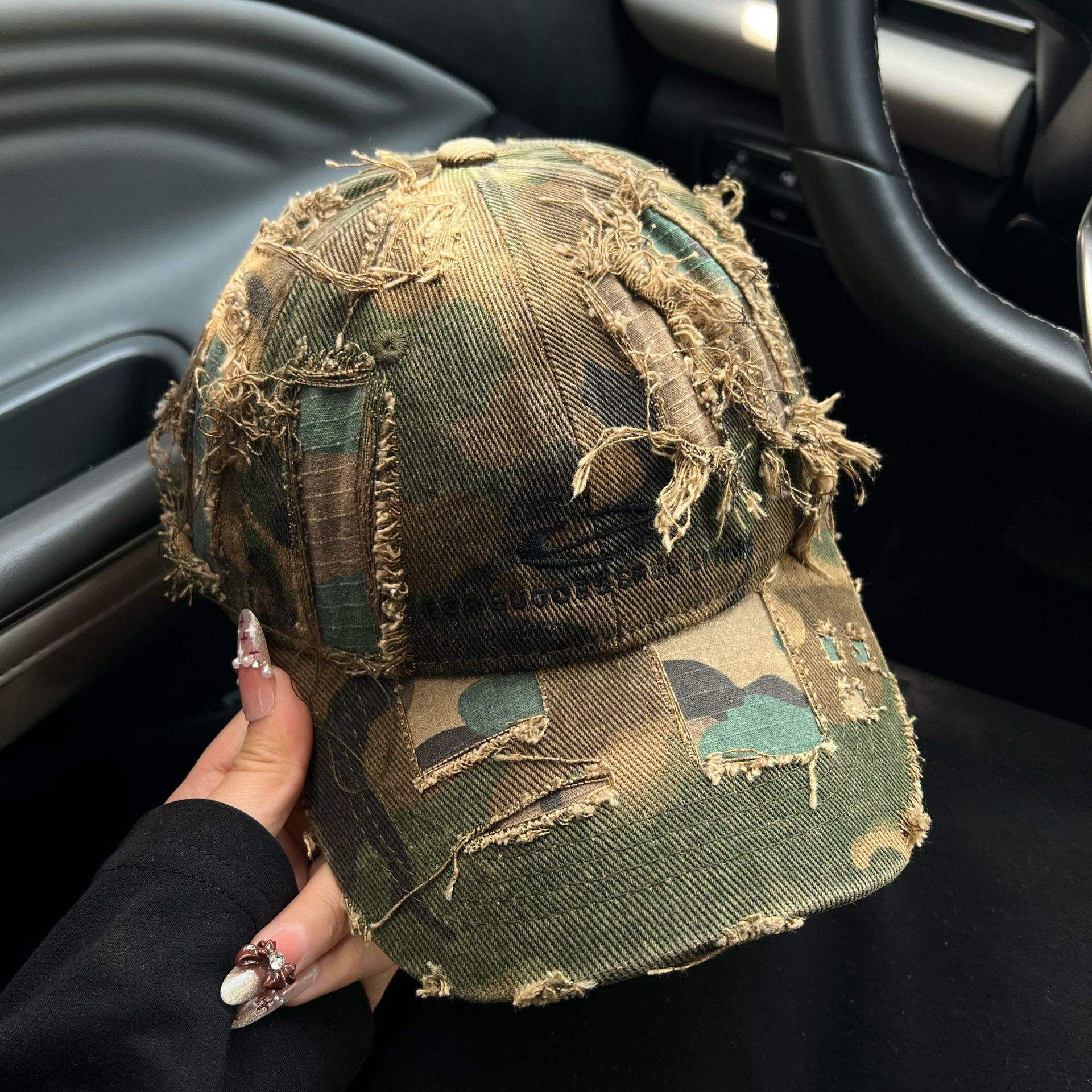 Double Brim Caps - Customizable & Durable Baseball Hats