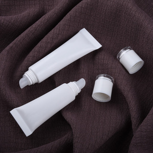 ハイクラスカスタムロゴプライベートラベルデザインリップグロスLipgoss空の化粧品包装スクイーズPbl Peチューブ中国メーカー - Product Image 4