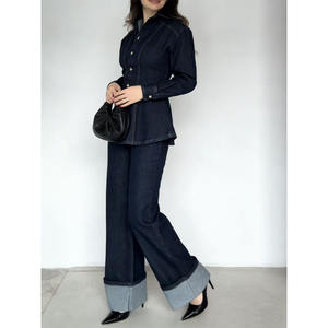 Completo Casual da <span class=keywords><strong>Donna</strong></span> in Denim a Tinta Unita, 2 Pezzi, <span class=keywords><strong>Camicia</strong></span> a Maniche Lunghe con Colletto e Decorazione a Bottoni, Adatto per la Primavera - Product Image 2