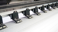 1.8m Tekli I3200 Baskı Kafalı UV Rulo Yazıcı LED Lambalı UV Rulodan Ruloya Yazıcı Vinil Malzeme Baskısı için