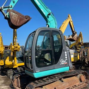 Excavatrice sur chenilles d'occasion Kobelco Sk70, 7 tonnes, mini, marque japonaise, d'occasion, Kobelco SK70sr, pelle à vendre - Product Image 4
