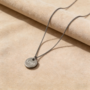 Collar Redondo <span class=keywords><strong>de</strong></span> Acero Inoxidable Chapado en Oro con Letra, Estilo Minimalista, Grabado Láser con Nombre y Cadena <span class=keywords><strong>de</strong></span> Eslabones <span class=keywords><strong>para</strong></span> Aniversario - Product Image 3