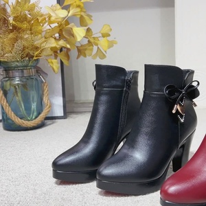 New <b>Large</b> Sized Korean Western Classic ZIP Closure PU Women's Midi High Heeled Boots with Pointed Toe Design - Product Image 2