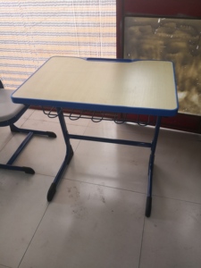 De <span class=keywords><strong>la</strong></span> <span class=keywords><strong>Universidad</strong></span> de mesa y silla estudiante moderno salón muebles de medio ambiente en <span class=keywords><strong>la</strong></span> biblioteca de <span class=keywords><strong>la</strong></span> Escuela de muebles - Product Image 3