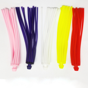 Señuelos de 6 y 8 pulgadas tipo Stubby Chugger, faldas de calamar con cuerpo similar a la carne de pulpo, versátiles para cebo de pez vela, marlín y mahi en agua salada. - Product Image 3
