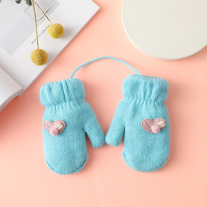 Guantes <span class=keywords><strong>con</strong></span> Logotipo Personalizado, Tejido Acrílico Suave <span class=keywords><strong>con</strong></span> Decoración de Parche de Corazón, Diseño de Cordón Conectado para Bebés, Guantes Tejidos Cálidos para Invierno - Product Image 3