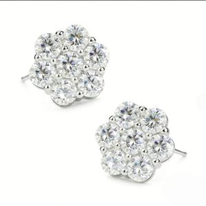 Cluster Flower S925 Moissanite <b>Earrings</b> <b>Men</b> Hiphop 925 Sterling Silver Moissanite Stud <b>Earrings</b> with GRA Certificate - Product Image 3