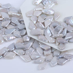 Perlas Barrocas de Agua Dulce de 9-11 mm, Forma de Punta de Lápiz, Partículas con Luz de Espejo, Blancas, de Forma Irregular, Venta al por Mayor del Fabricante - Product Image 1