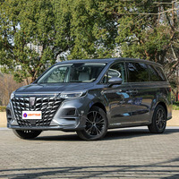 Roewe IMAX8 PHEV Minivan Électrique Premium Conduite à Gauche Style Confortable Intérieur Clair Véhicule à Énergie Nouvelle Conduite Durable
