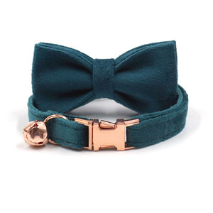Collar <span class=keywords><strong>de</strong></span> terciopelo para <span class=keywords><strong>mascotas</strong></span>, el <span class=keywords><strong>mejor</strong></span> fabricante oem chino, suministros para <span class=keywords><strong>mascotas</strong></span>, pajarita, cinturones para gatos, campana - Product Image 1