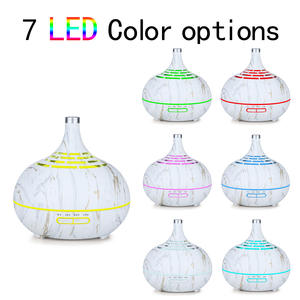 Difusor de Aroma con Diseño de Madera Calada, Humidificador de 400 ml con Luz LED y Control Remoto para Uso Doméstico - Product Image 4