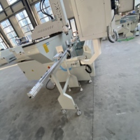Machine CNC OUWO pour le perçage et le fraisage de profilés en aluminium avec table rotative inclinable à 180 degrés, fonction d'usinage