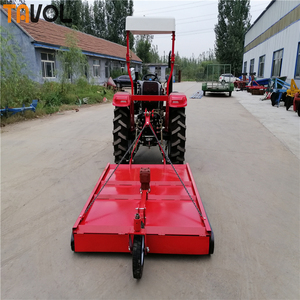 Tracteur agricole 70 ch 4x4 avec tondeuse pour prairies - Product Image 3