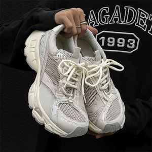 Nuevas Zapatillas de Mujer Estilo Dad Shoes, Retro, con Plataforma, que Aumentan la Estatura, Versátiles, con Efecto Desgastado, Casuales y Deportivas - Product Image 3