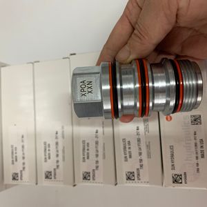 XPOA-<span class=keywords><strong>XXN</strong></span> Xpoaxxn Zon Hydraulica Originele Usa Poorten 3 En 4 Of Poort 5 En 6 Geblokkeerd, Alle Andere Poorten Open Holte Plug Hydraforce - Product Image 2