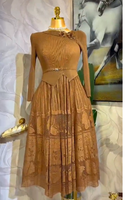 Robe plissée sur mesure style Miyake pour femme, élégante, avec patchwork en dentelle, robe longue avec fleurs 3D et ceinture, tenue de fabricant