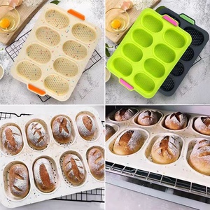 Molde de Silicona para Hornear Pan, Grado Alimenticio, Resistente al Calor, 8 Cavidades, Molde para Pan Francés y Baguettes - Product Image 6