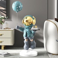 Sculpture d'astronaute en résine de luxe créative avec plateau de rangement, ornement artistique personnalisé pour sol, décoration intérieure, vente en gros d'usine