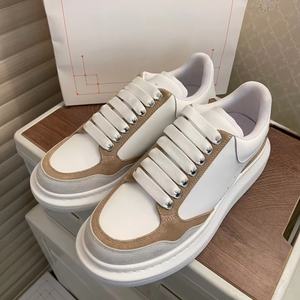 รองเท้ากีฬาบาสเก็ตบอลแบบสวม ดีไซน์หรูหรา หนังแท้ ระบายอากาศได้ดี พื้นหนานุ่มสบาย กันน้ำ - Product Image 1