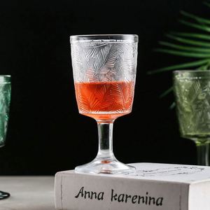 Verre à vin classique français à motif feuille en relief, avec poignée en aluminium et tige en PP, en cristal, pour fêtes et dîners de luxe (Articles de bar) Usa Mairun USA - Product Image 4