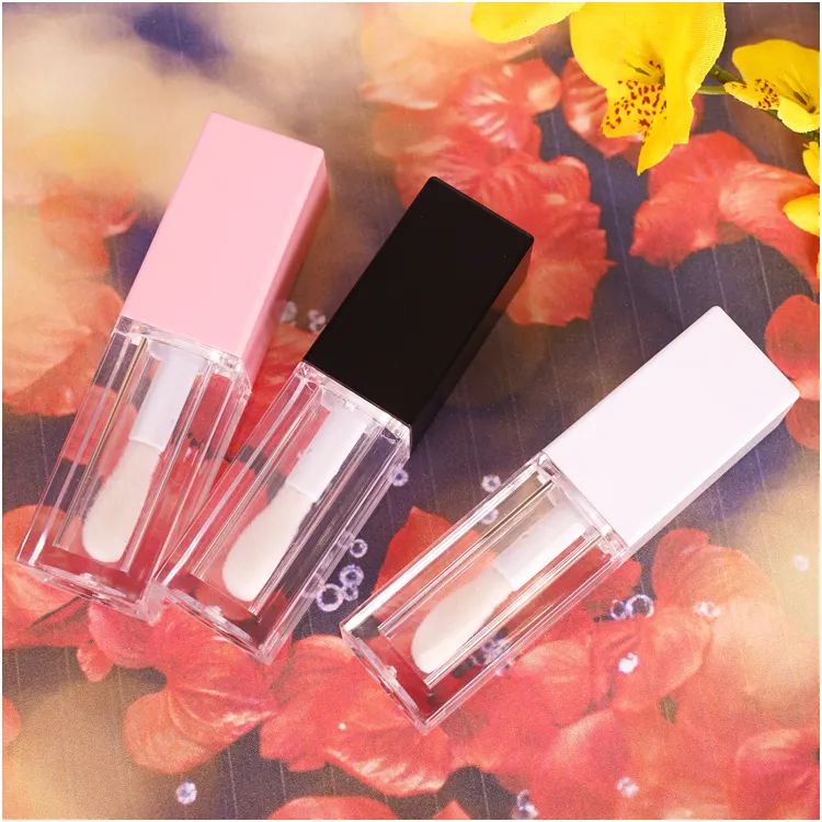 Popular 5ml PET Custom Lip Gloss Packaging Tubes Pink White Black Lipgloss Tubes Brush Head Lip Gloss Tubes