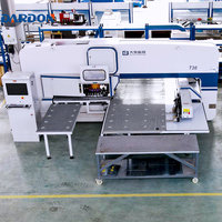Mesin Punching Plat Logam Baja Presisi Tinggi 32-Stasiun Otomatis CNC Turret T30 yang Tangguh untuk Kelistrikan