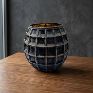 Nuevo Florero Decorativo Personalizado Único 2023 de Lujo Moderno con Tapa Ovalada de Vidrio Negro Mate Hecho a Mano de Alta Calidad - Product Image 2