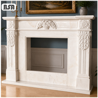 Cheminée en marbre de style français BSA, sculptée à la main, avec panier floral et relief de feuilles d'acanthe, pour villa intérieure
