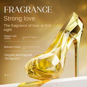 <span class=keywords><strong>Parfum</strong></span> de luxe pour femmes dans une bouteille en <span class=keywords><strong>forme</strong></span> de <span class=keywords><strong>talon</strong></span> haut Élégant et élégant avec un <span class=keywords><strong>parfum</strong></span> durable - Product Image 2