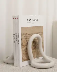 Modern ev ofis masaüstü basit süs ev dekor aksesuarları dekoratif noridc bookend ev kitap sonu aksesuarları için