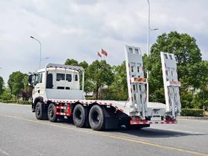 Camion à plateau HOWO 8×4 d'occasion, transporteur d'équipements lourds, chargeur bas pour machines de construction - Product Image 6