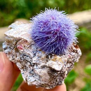 Vente en gros de boules de zéolite bohème violette de haute qualité, pierres de cristal naturelles polies, décorations uniques pour la maison et les fêtes - Product Image 5