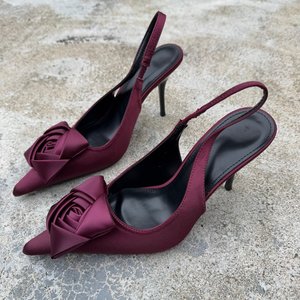 Sandales à talons hauts pour femmes, style romain français, en satin fin, à bout pointu, avec fleurs, personnalisées par le <span class=keywords><strong>fabricant</strong></span>, pour l'été - Product Image 4