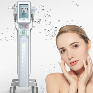 Machine de beauté professionnelle 6-en-1 à jet d'oxygène pour le visage, avec tête de lifting à absorption facile, prise US, pour une peau plus délicate - Vente en gros usine - Product Image 1