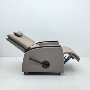 Fauteuil inclinable de l'hôpital Ke Ming KM-SYS07 avec dossier et repose-pieds réglables pour usage médical - Product Image 4