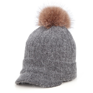 Fabricant d'hiver <span class=keywords><strong>Bonnet</strong></span> à visière en laine angora tricoté personnalisé avec <span class=keywords><strong>pompon</strong></span> en fourrure pour hommes femmes - Product Image 1