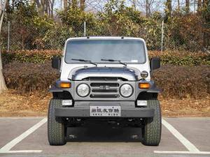 Personnalisation Intérieure 2023 2024 <span class=keywords><strong>BJ</strong></span> 212 2.0T Version Inspector SUV Essence à Vendre Véhicule le Plus Vendu <span class=keywords><strong>BJ</strong></span> 212 à Vendre Livraison Rapide - Product Image 2