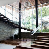 Escalier droit moderne pour intérieur avec rampe en verre et marches en chêne – Vente en gros