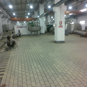 Revestimiento de Baldosas Resistentes a Ácidos para Plantas Siderúrgicas, Protección de Pisos y Paredes Industriales Resistente a la Corrosión, Alta Resistencia Química - Product Image 5