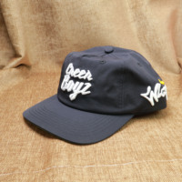 Logo de marque personnalisé pour casquette à visière incurvée à 5 panneaux avec fermeture arrière en cuir et casquette de baseball réglable
