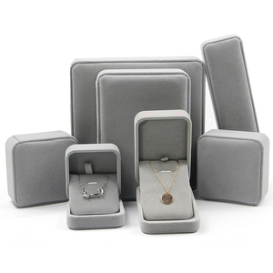Custom logo ring pendant bracelet velvet jewelry box wholesale jewelry organizer gift boxes for jewellery