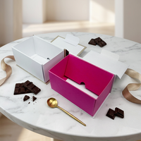 Boîte cadeau rigide en carton magnétique pliable, personnalisée avec logo imprimé et gaufré, écologique, de luxe, avec doublure en éponge pour