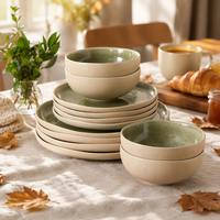 Service de vaisselle EKA en céramique vert moucheté, 12 pièces, assiettes et bols en grès faits à la main avec glaçure réactive, style ferme