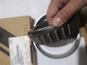 Rodamiento de Bolas Cónico 23B0060 para Repuestos de Motoniveladora - Product Image 4