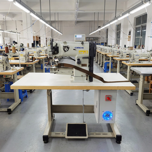 Machine à coudre industrielle OREN à grande vitesse à aiguille simple, adaptée pour <span class=keywords><strong>la</strong></span> <span class=keywords><strong>couture</strong></span> de matériaux épais tels que le cuir RN8B-V - Product Image 1