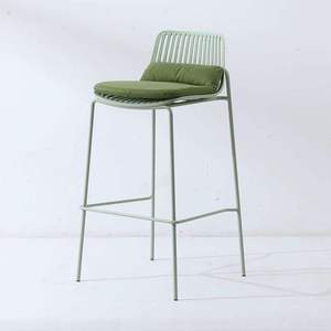 Silla de Bar de Diseño Moderno y Duradera con Reposabrazos, Silla de Bar de Alambre de Hierro Fija para Restaurante, Comedor, Sala de Estar, Uso Comercial y Exterior - Product Image 3