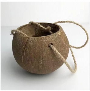 Maceta Colgante Redonda de Cáscara de Coco, Ecológica, Hecha a Mano, con Capacidad de 700 ml, para Jardín y Hogar - Product Image 5