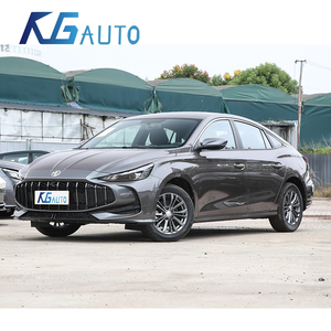 MG5 бензиновый автомобиль компактный седан MG5 1,5 T FWD 95 кВт MG5 бензиновый автомобиль - Product Image 3