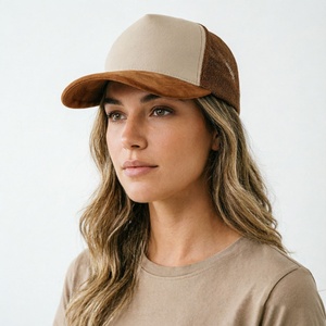 Gorra trucker de gamuza personalizada con visera curva, ajustable con hebilla de un solo botón, parte trasera de malla, gorra de béisbol de 5 paneles, común para deportes al aire libre - Product Image 3